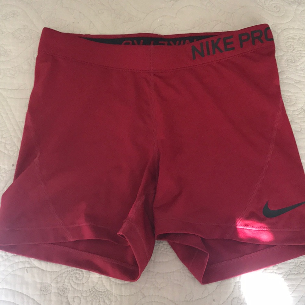 Maroon Dri-fit Nike compression shorts